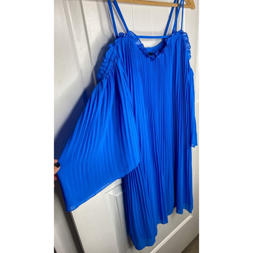 ASOS River Island beautiful blue pleated dress 6 - Picture 2 of 7